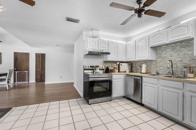 14087 COCOA PLUM Road, West Palm Beach, FL 33418