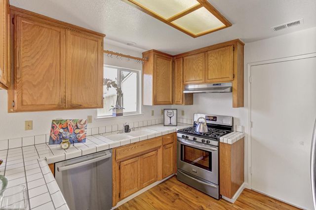 5125 2nd Ave, Sacramento, CA 95817