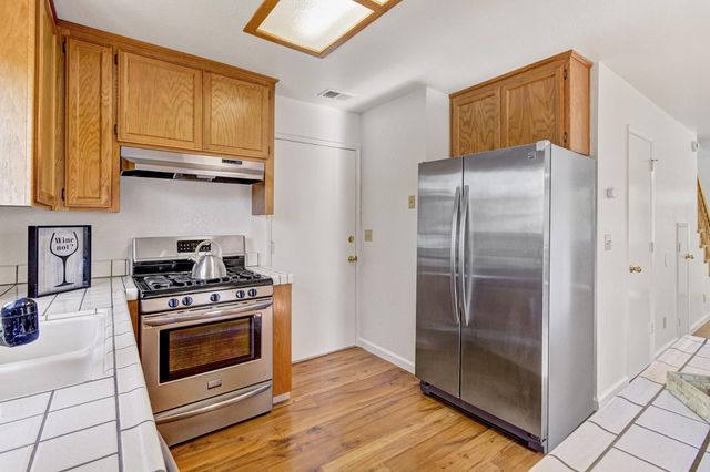 5125 2nd Ave, Sacramento, CA 95817