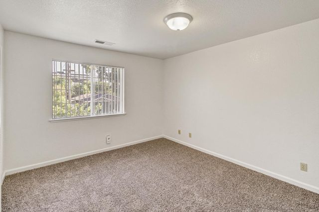 5125 2nd Ave, Sacramento, CA 95817