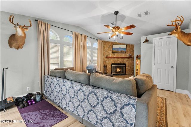 30590 COUNTY ROAD 121, Hilliard, FL 32046