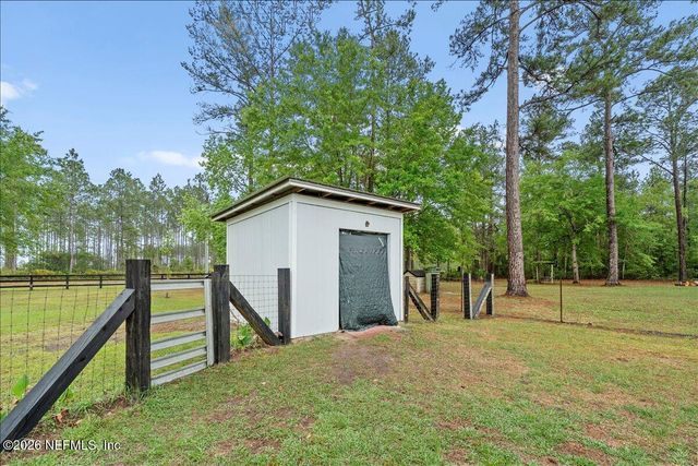 30590 COUNTY ROAD 121, Hilliard, FL 32046