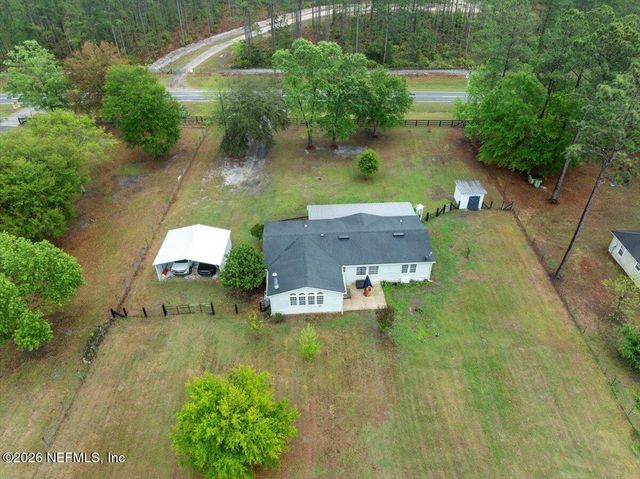 30590 COUNTY ROAD 121, Hilliard, FL 32046