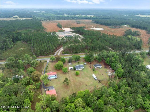 30590 COUNTY ROAD 121, Hilliard, FL 32046