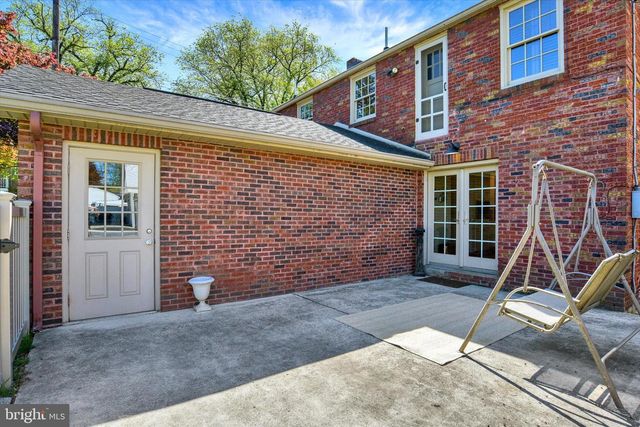 2900 MARKET ST, Camp Hill, PA 17011