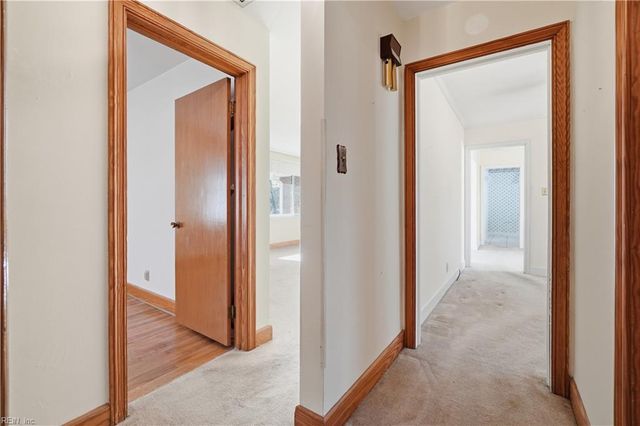 411 Mayflower RD, Portsmouth, VA 23701