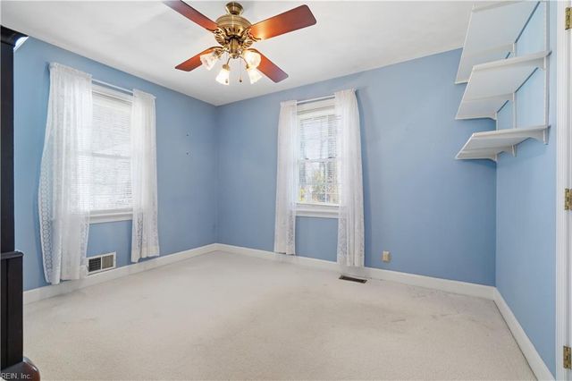 411 Mayflower RD, Portsmouth, VA 23701