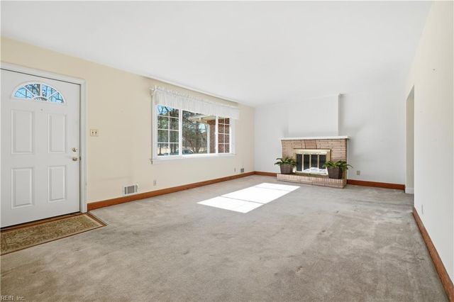 411 Mayflower RD, Portsmouth, VA 23701