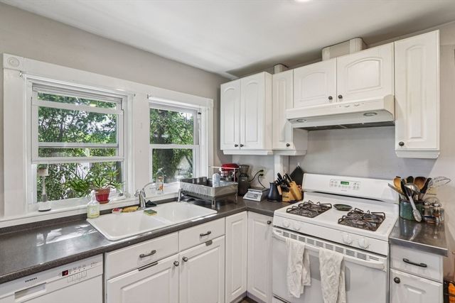 15-17 Colby St, Medford, MA 02155