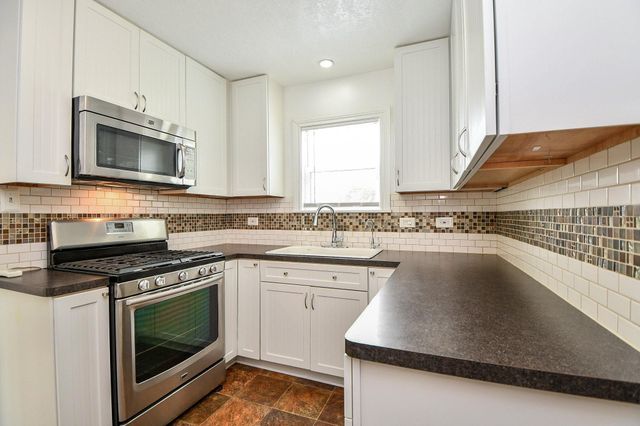 704 6th Street, Kemah, TX 77565