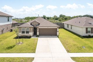607 Hidden Brook Drive, Baytown, TX 77523