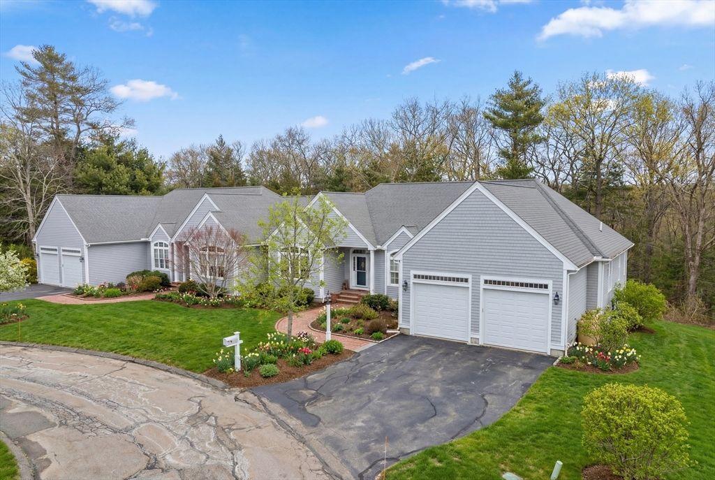 60 Samuel Curtis Way 60, Marshfield, MA 02050