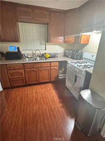 2432 Fairmount Street, Los Angeles, CA 90033