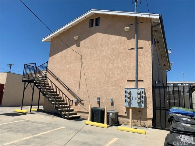 2432 Fairmount Street, Los Angeles, CA 90033