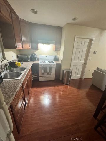 2432 Fairmount Street, Los Angeles, CA 90033