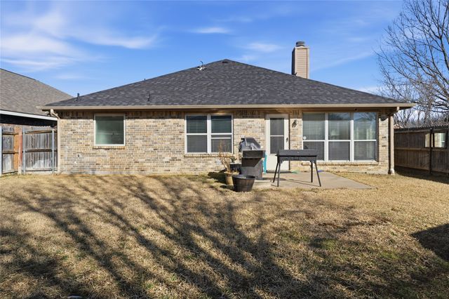 4410 New Meadow Drive, Mansfield, TX 76063