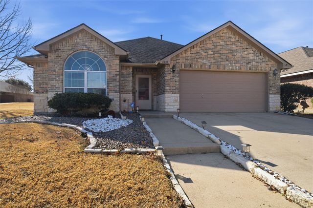 4410 New Meadow Drive, Mansfield, TX 76063
