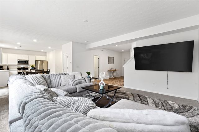 5003 Willow Road, Clayton, OH 45315