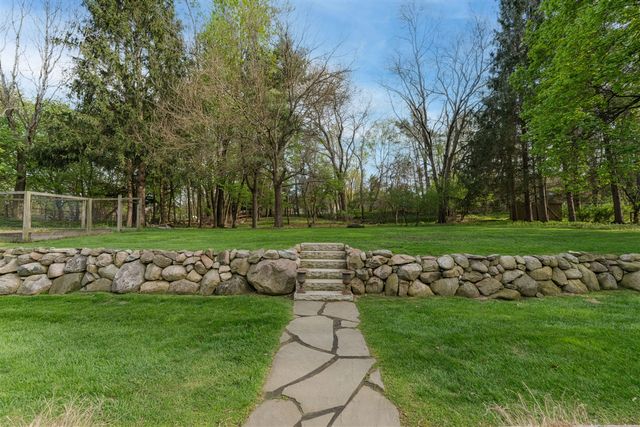 3023 Audubon Drive, Kalamazoo, MI 49008