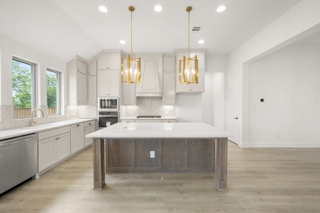 3250 Jersey Drive, Midlothian, TX 76065