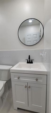 800 Jann Ave, Opa-locka, FL 33054