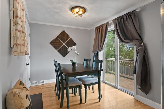 10 Windsor Ave, Lynn, MA 01902