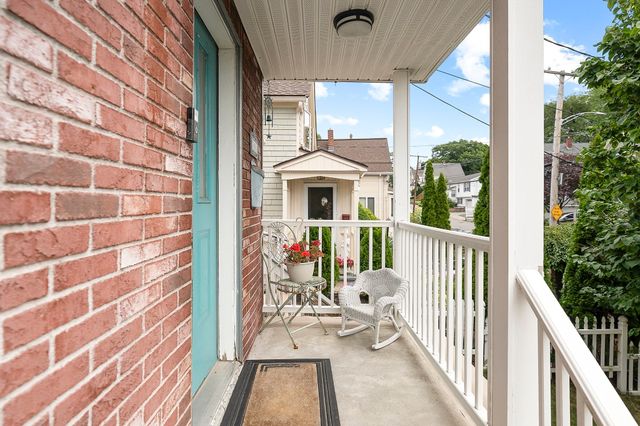 10 Windsor Ave, Lynn, MA 01902