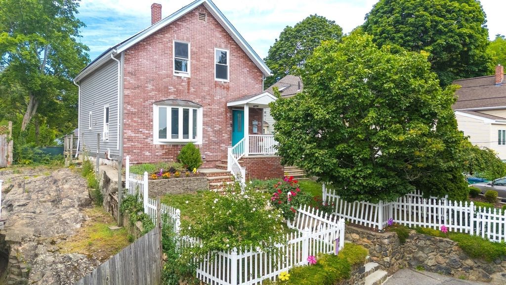 10 Windsor Ave, Lynn, MA 01902