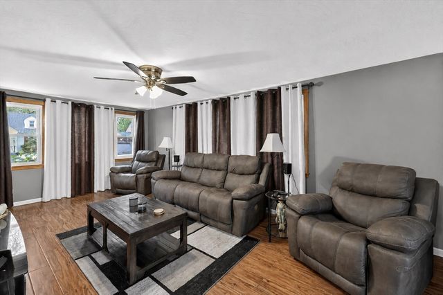 101 Frontenac Street, Chicopee, MA 01020