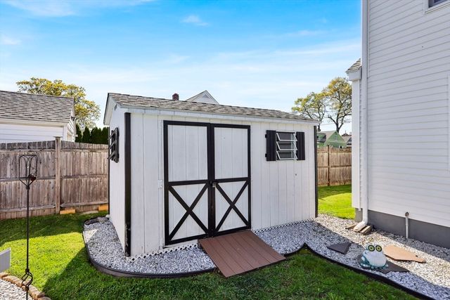 101 Frontenac Street, Chicopee, MA 01020