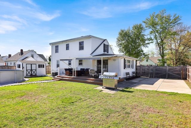 101 Frontenac Street, Chicopee, MA 01020