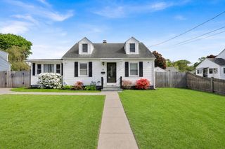 101 Frontenac Street, Chicopee, MA 01020