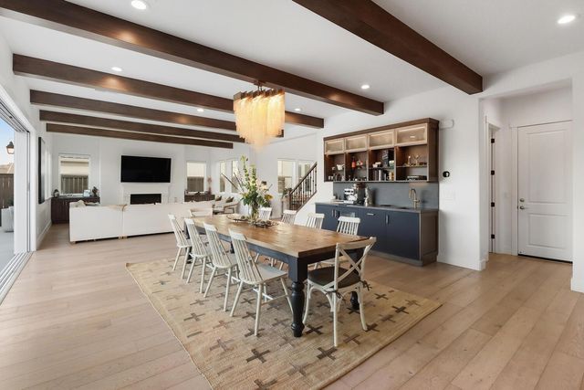 810 Fallen Log Ct, Rocklin, CA 95765