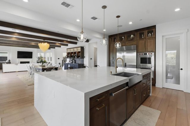 810 Fallen Log Ct, Rocklin, CA 95765