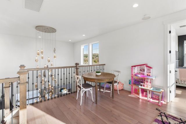 810 Fallen Log Ct, Rocklin, CA 95765