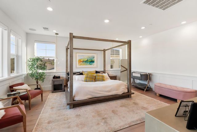 810 Fallen Log Ct, Rocklin, CA 95765