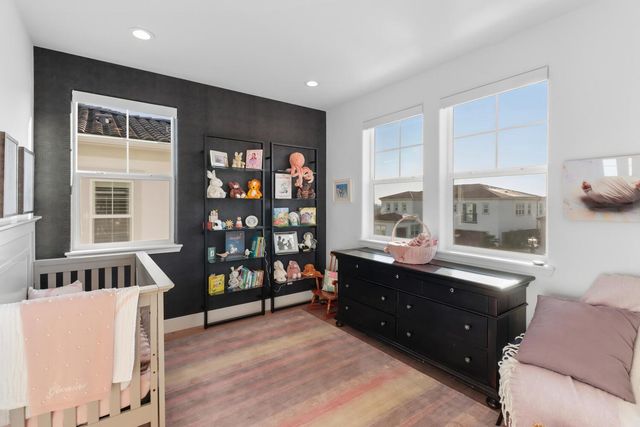 810 Fallen Log Ct, Rocklin, CA 95765