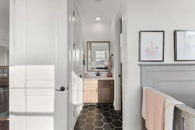 810 Fallen Log Ct, Rocklin, CA 95765