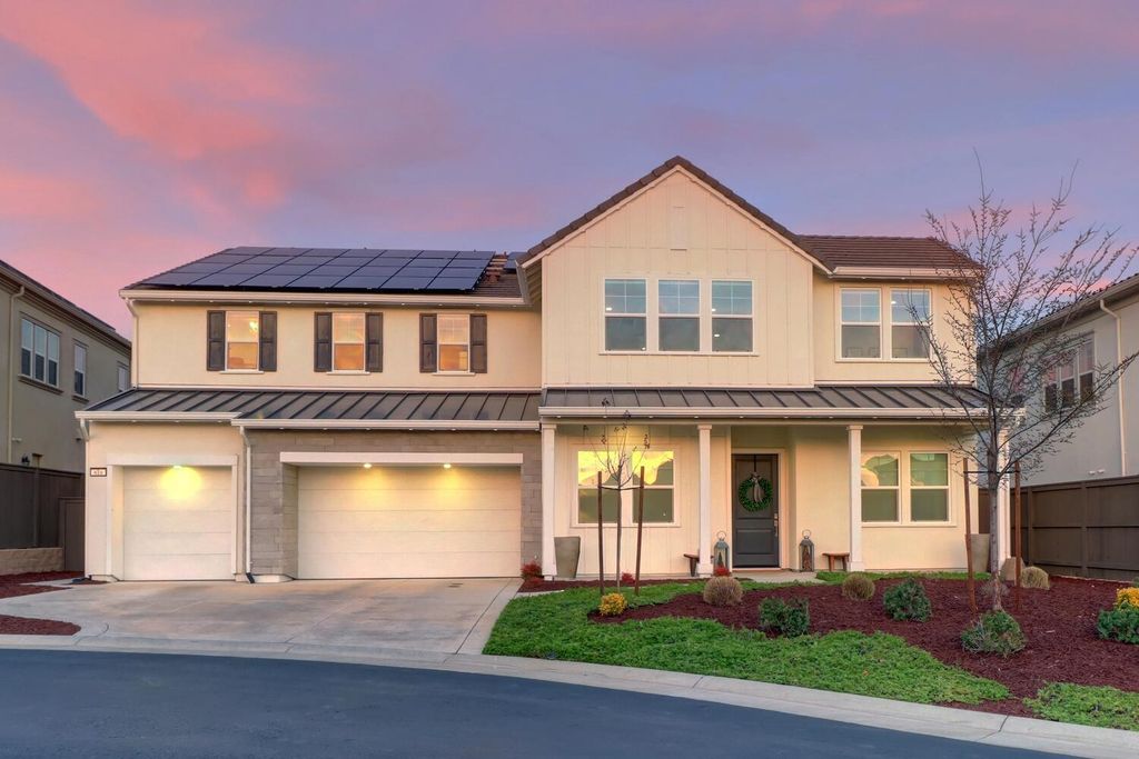 810 Fallen Log Ct, Rocklin, CA 95765