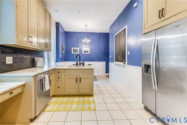 625 N 31st St, Richmond, VA 23223