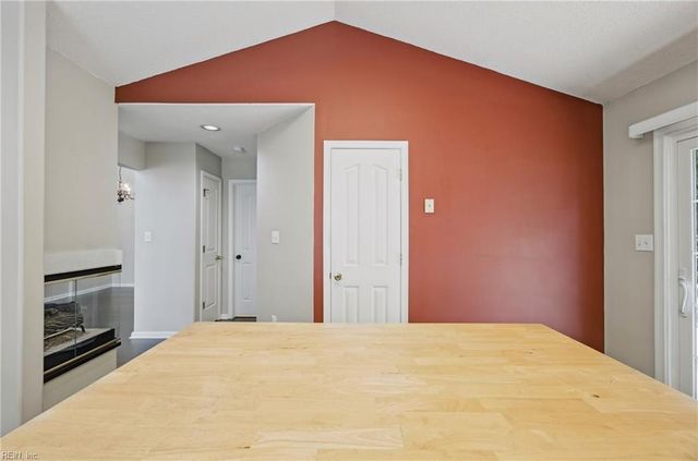 152 Spoon CT, Yorktown, VA 23693
