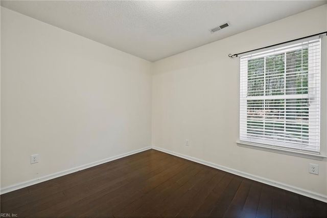 152 Spoon CT, Yorktown, VA 23693