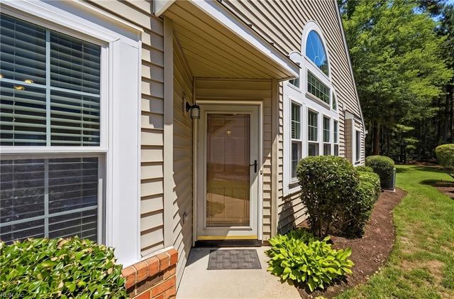 152 Spoon CT, Yorktown, VA 23693