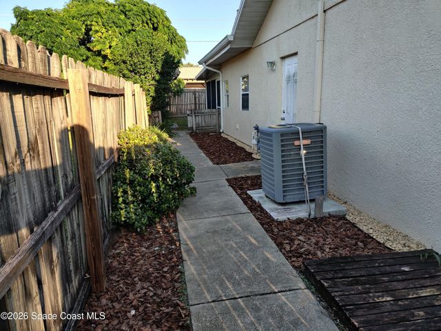 2330 Jason Street, Merritt Island, FL 32952