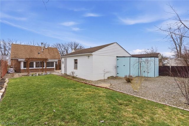 4496 W 158th Street, Cleveland, OH 44135