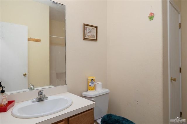 6313 N 20th Street, Mcallen, TX 78504
