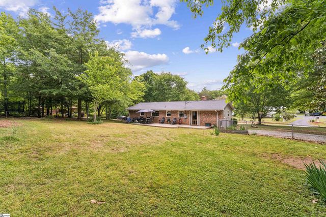 817 Johnson Road, Central, SC 29630