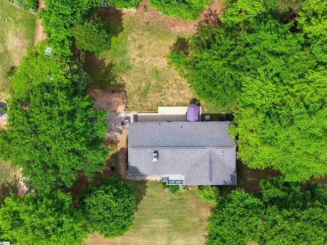 817 Johnson Road, Central, SC 29630