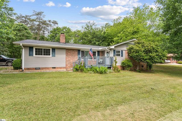817 Johnson Road, Central, SC 29630