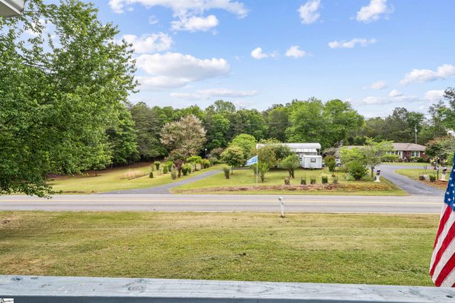 817 Johnson Road, Central, SC 29630